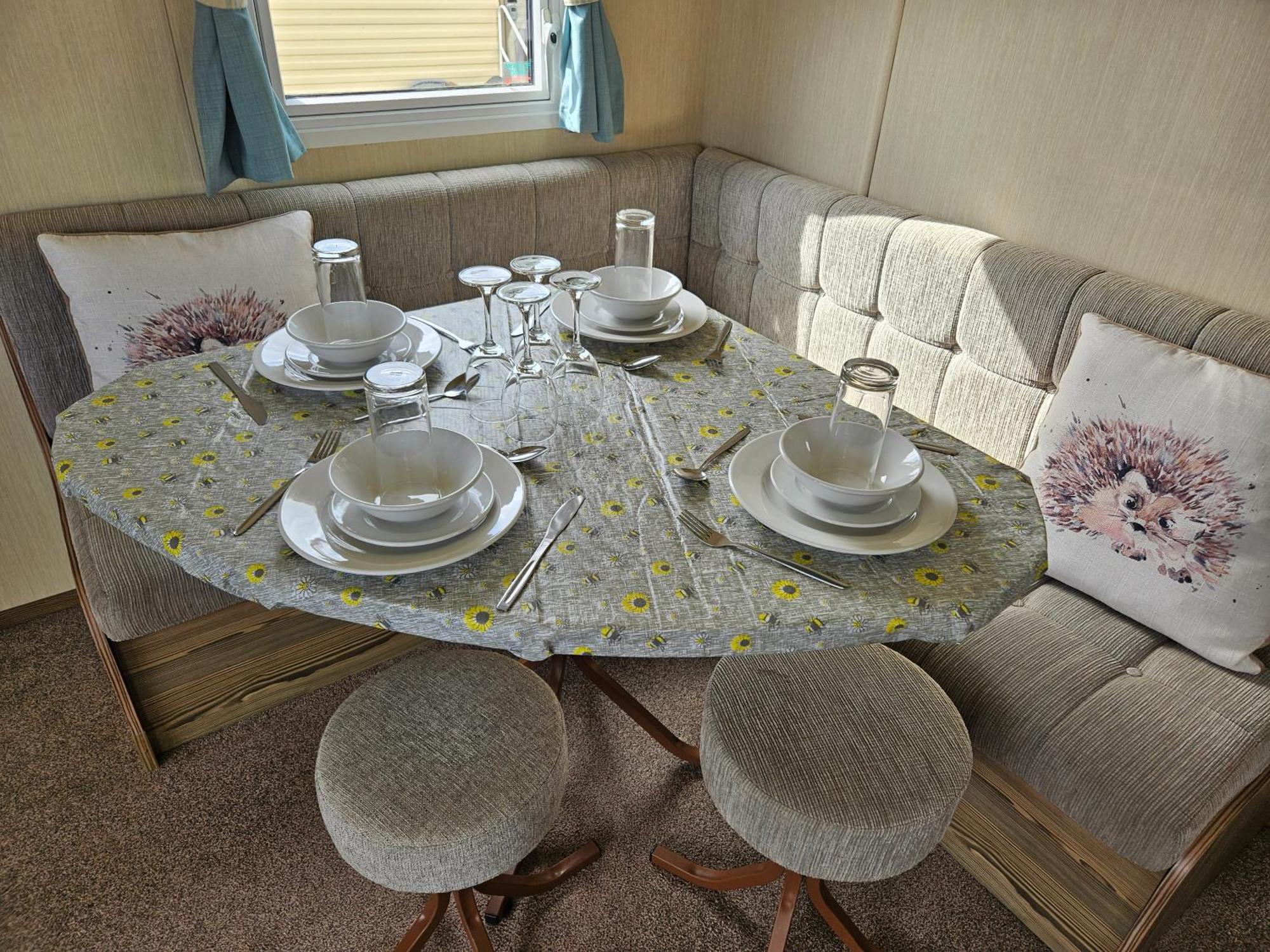 מייבלת'ורפ Goldensands Haven Rowan Court N65 מראה חיצוני תמונה
